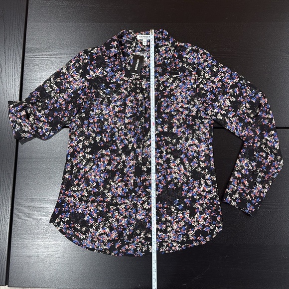Express Sheer Floral Long Sleeve Collared Button-Up Top  with Sleeve Tabs - XS - Picture 10 of 11
